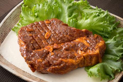 大分県産豚肩ロースの味付けポークステーキ1.2kg