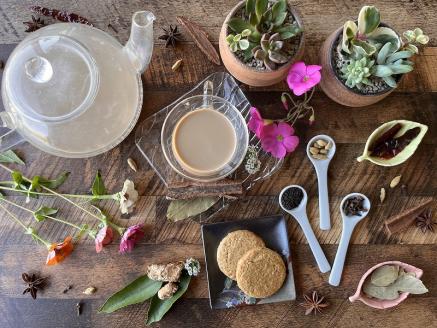 チャイティーキット（12種類のスパイス配合） x 3個_B020-009