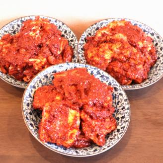 地獄焼き三種セット＜国産牛小腸・国産牛カルビ・国産地鶏＞