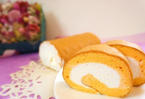 タンタンと北海道産生クリームをたっぷり使った『 タンタンロール 2本セット 』 長さ17.5cm | お菓子 菓子 洋菓子 焼き菓子 ロールケーキ ケーキ セット タンタン スイーツ デザート 大分県 中津市