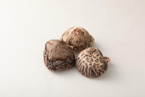 乾燥椎茸 国産 上どんこ270g | 乾しいたけ 干し椎茸 原木椎茸 干しシイタケ 干ししいたけ 九州野菜 産地直送 大分県産 九州産 中津市 送料無料