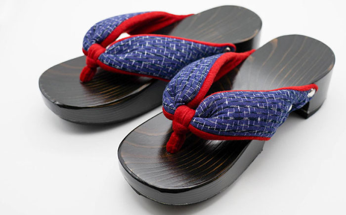 フィット履 女性用下駄 下駄 日田市 / 本野はきもの工業　久留米絣 日田杉 [ARAR002]