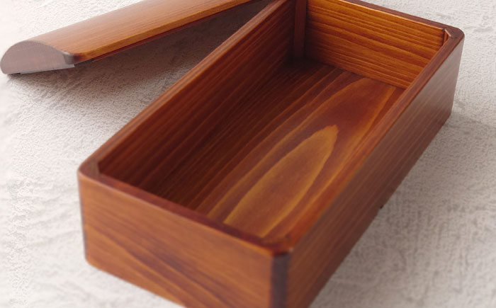 玉手箱なひのきの弁当箱(Sサイズ) 拭き漆仕上げ　日田市 / 木の蔵 仙遊 お弁当 日本製 おべんとう [ARFK001]