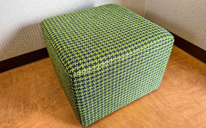 【クラシック】スツール(選べる布張地12種類)　日田市 / 有限会社中嶋木工所 スツール 椅子 イス [ARFT005]