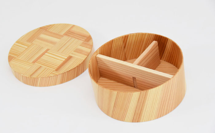 日田杉曲げわっぱ弁当箱（丸型） 日田市 / 株式会社トライ・ウッド [ARCN004]