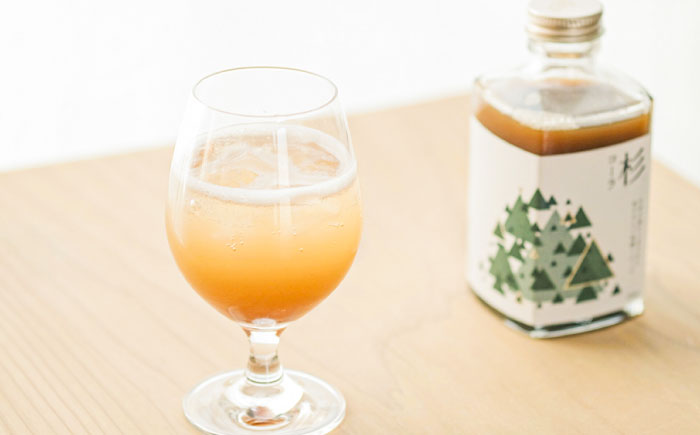 【お歳暮対象】日田杉の香りがする！不思議で美味しい癒しのクラフトコーラシロップ！杉コーラ（４本セット） 日田市/株式会社インパクト　スパイス 炭酸 [ARDA013]