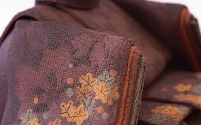 ＜選べる3種＞【女雛エンジ×男雛エンジ】　澤りか作　陶器製雛人形 桐箱入り 雛人形 日田市 / ギャラリー宮原 [ARBW001-002]