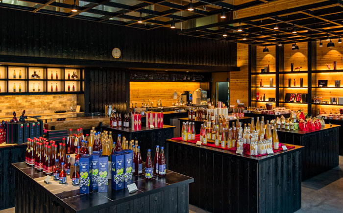 樽仕込 高級梅酒ゆめひびき 200ml(専用化粧箱付)　日田市 / 株式会社おおやま夢工房 梅酒 本格梅酒 梅 [ARCW010]