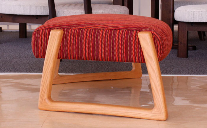 大分県産 ダイニングベンチ (トイスベンチ＃107) ※選べる張地・ウッドカラー  日田市 / 株式会社アサヒ [ARDD028]