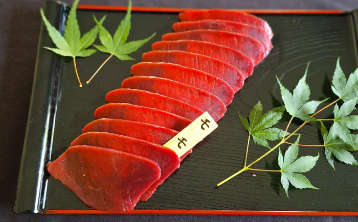 【部位おまかせ】鹿三種盛(焼肉用食べ比べ) 2～3人前 450ｇ×1パック　日田市 / 株式会社tracks [ARDE004]