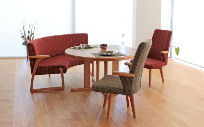 Toisu（トイス）Plan B（1P回転2個＋2P）ダイニングテーブル イス  日田市 / 株式会社アサヒ　机 家具 インテリア [ARDD003]