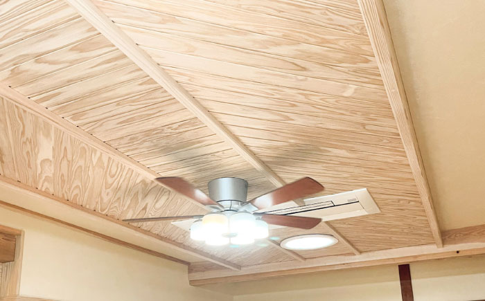 日田杉 羽目板20枚(腰壁用/ハーフサイズ) 日田市 / マルウメ梅江製材所株式会社 DIY リフォーム 装飾 [ARFU002]