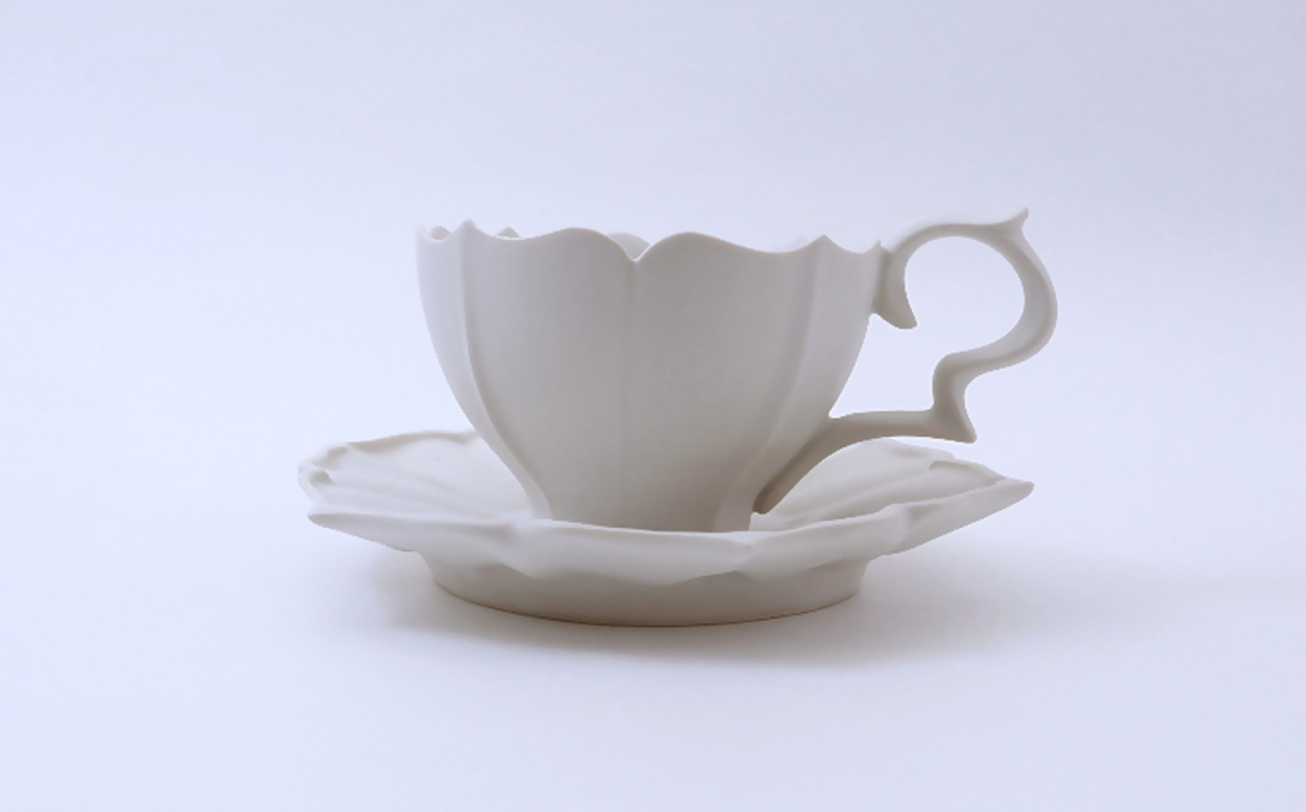 〔臼杵焼〕稜花ティーカップ＆ソーサー【1客】