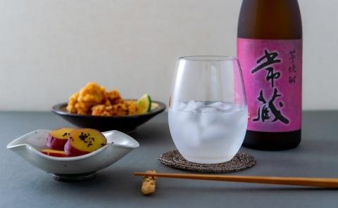 激烈な芋の香りと味！芋焼酎「常蔵無濾過おりがらみ」720ml×2本