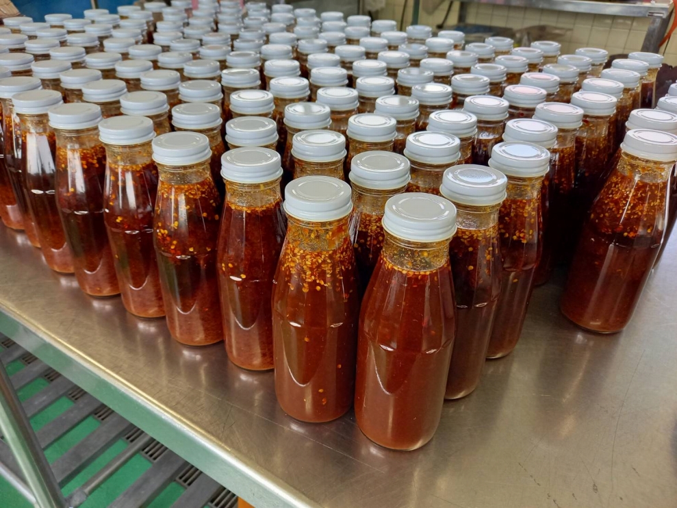 【四季菜彩】うま味たっぷり万能調味料　手づくり　焼肉のたれ（3本）