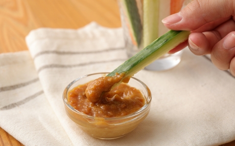 人気No.1赤味噌★カニ醤油の「大豆ゴロゴロ食べる味噌」5kg