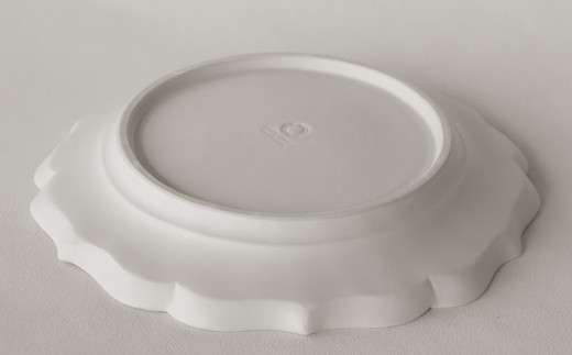 〔臼杵焼〕稜花リム皿（L）【1枚】