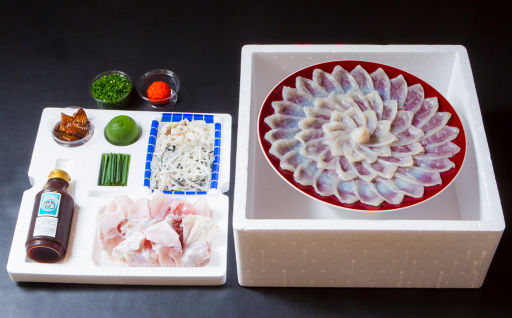 【年内・年末年始発送可】臼杵トラフグ刺しふぐ鍋セット（4～5人前）［冷蔵］ふく亭別館・高島水産