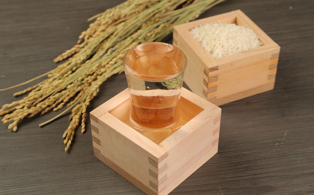 【木箱入り】久住千羽鶴 純米大吟醸陶器 1800ml 日本酒 山田錦