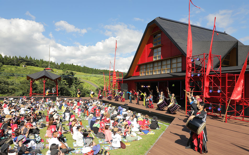 2023年5月上旬発送開始】【DRUM TAO】 TAOの夏フェス 2023 ご招待 ペア チケット (2023年8月開催) 和太鼓 イベント:  竹田市ANAのふるさと納税