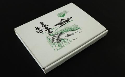 石臼挽きそば粉（500g×2袋、割粉100g×2袋）