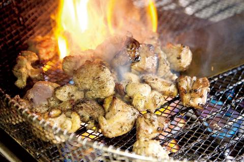 おおいた冠地どり一羽分のモモ・ムネ・ささみ肉（1kg前後）