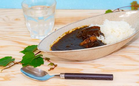 【数量限定】手搾りかぼす果汁と人気のレトルトカレー食べ比べ3種の詰め合わせ レトルトカレー食べ比べ＜125-003_5＞