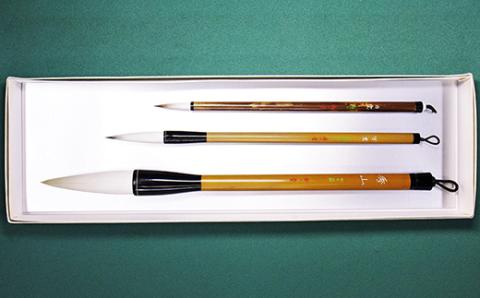 筆工房楽々堂の書道筆　特大・大小3本セットB＜054-032_5＞