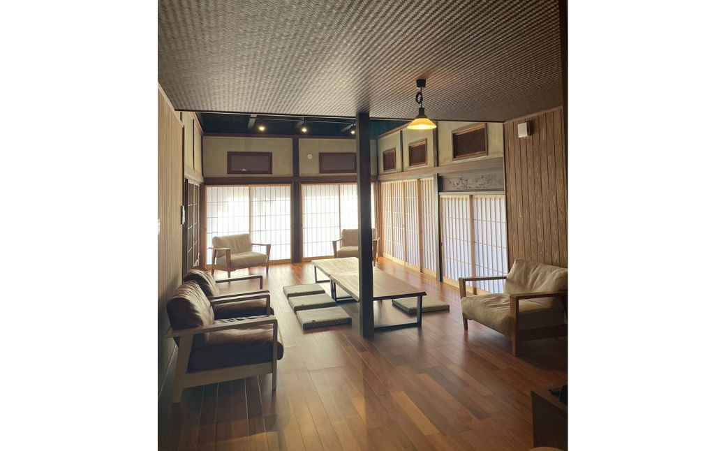 1泊2日古民家一棟貸し宿泊プラン ・ぶどう作業体験付き 民泊 宿泊 体験 収穫【100702801】【宮田ファミリーぶどう園】