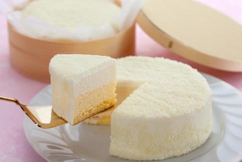 【湯布院 ゆふふ】ゆふふるフロマージュとショコラゆふふるのチーズケーキセット