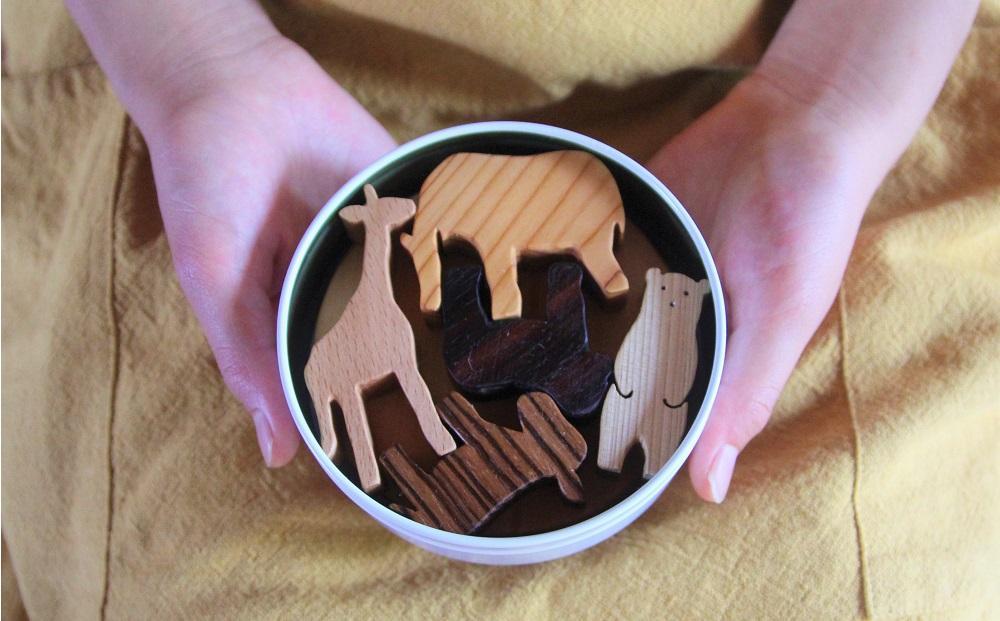 ＜木のぬくもりを感じる動物オブジェ＞絶滅危惧のいきものたち・缶【木草舎ーもくそうやー】