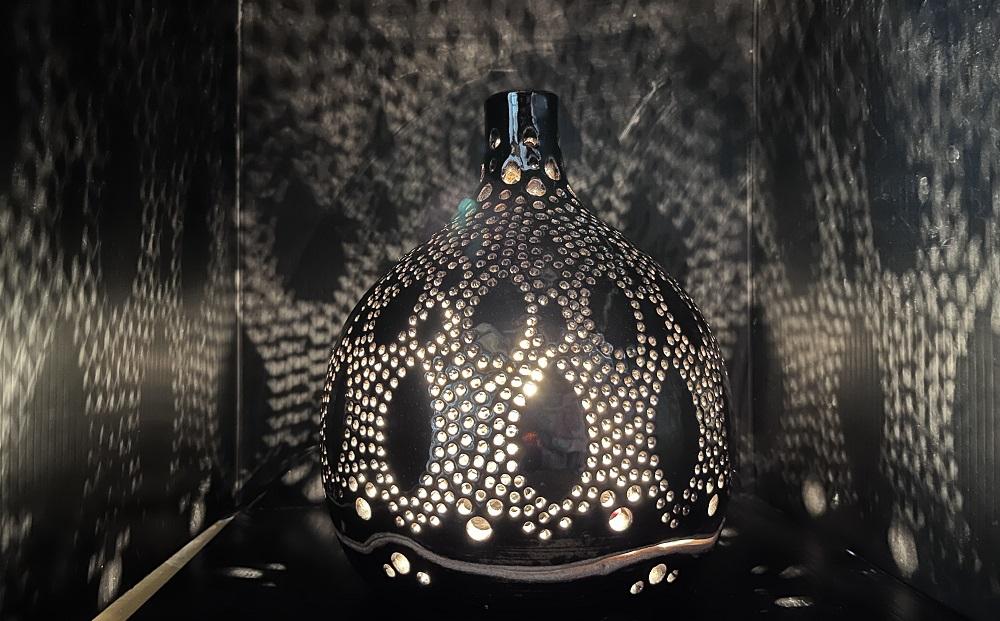 【限定一点物】ランプシェイド（木の葉）＜陶工房　游山＞