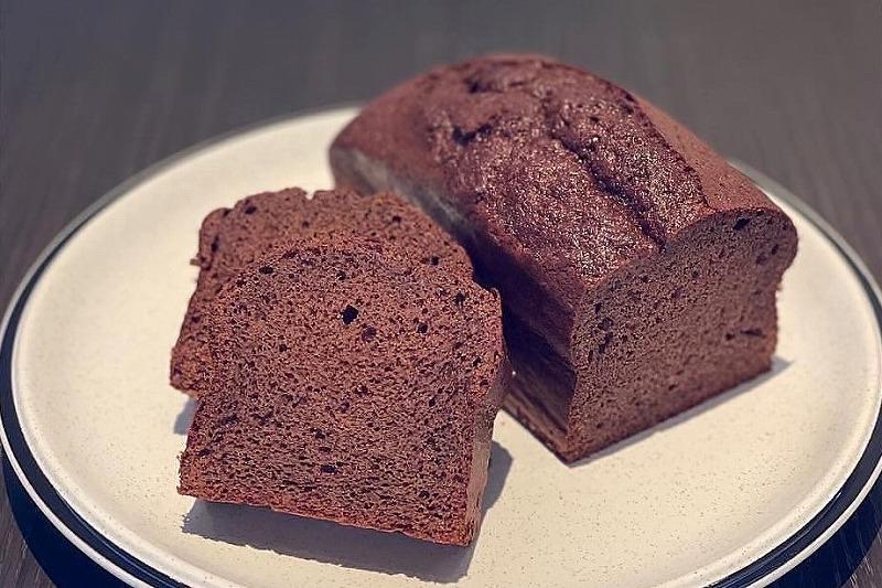 ＼年内発送／ 湯布院のフレンチシェフがつくったチョコレートケーキ　ケーク・ブラン・ユフイン&ケーク・ノワール・ユフイン　セット【La Verveine(ラ・ヴェルヴェンヌ)】