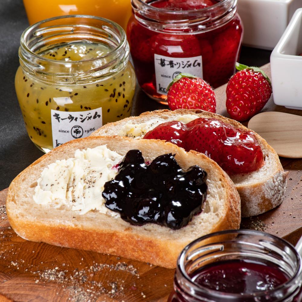 湯布院ジャム工房ことことや「おすすめジャム５種とデザートセット」