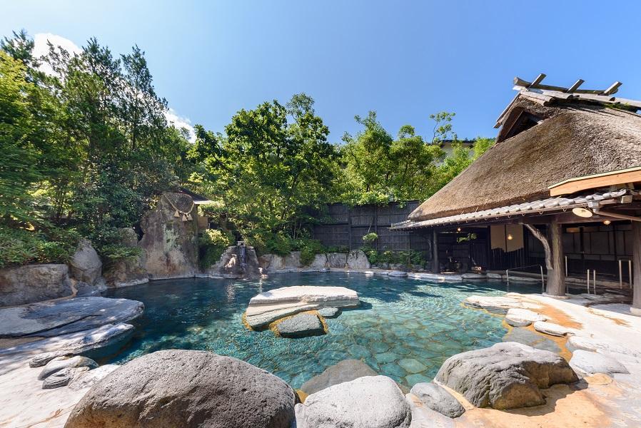 由布院温泉　山のホテル夢想園　1泊2食付ペア宿泊券