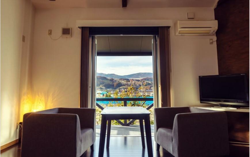 【平日限定】由布院蔓蕩蒼「蕩-とう」天然温泉内風呂付き1泊2食ペア宿泊券　