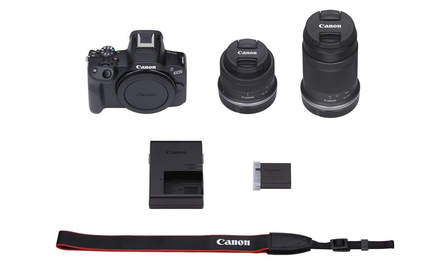 【ブラック】 キヤノン ミラーレス カメラ EOS R50 ダブルズームキット Canon キャノン 一眼 家電_0043C-2