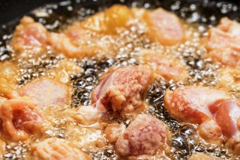 膳ちゃん唐揚げ2.5kg+鶏皮揚げ0.2kg_1101R