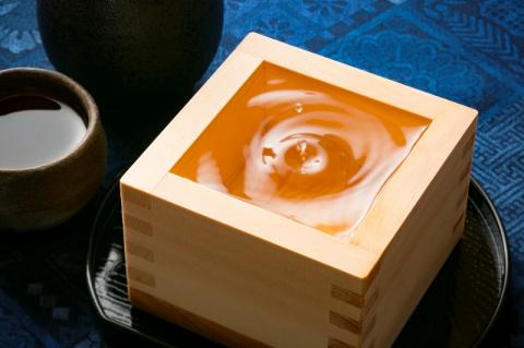 伝統の純米酒「森羅万象」1.8L×1本_1108R