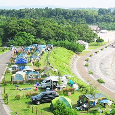 【キャンプ場で遊ぼう!】糸ヶ浜海浜公園オートキャンプ場1泊券(1区画分)