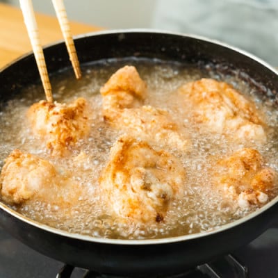 【大分名物】からあげセットA(骨付き＆骨なし合計2kg)【配送不可地域：離島・北海道・沖縄県】