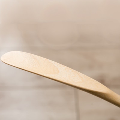 〈職人の手づくり〉竹製の靴べら(1本)　AZ07