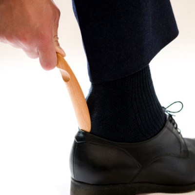 〈職人の手づくり〉桜の木の携帯靴べら(1本)　AZ08