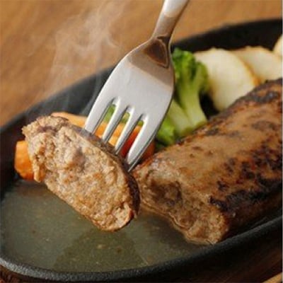 マインズハンバーグ4個＆大分むぎ焼酎 二階堂 速津媛1.8L　おつまみセット【複数個口で配送】【配送不可地域：離島】