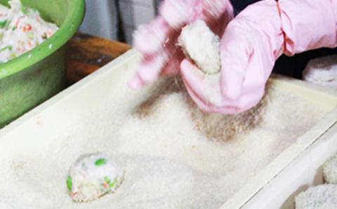 「ファミリーサイズ20個」老舗かまぼこ店のお魚コロッケ(20個)【配送不可地域：離島】