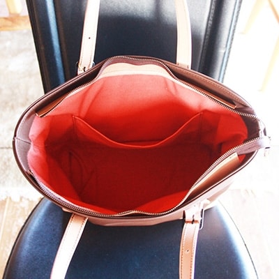 やわらかレザーのトートバッグ(こげ茶系)　YZ08