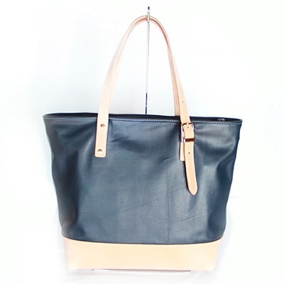 やわらかレザーのトートバッグ(紺系)　YZ04
