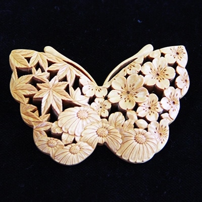 つげ細工 ブローチ(蝶)　約6.5cm×4.5cm