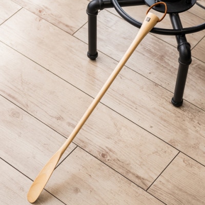 〈職人の手づくり〉竹製の靴べら(1本)　AZ07