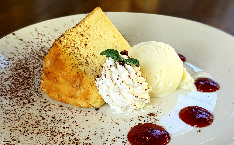 「黒髭珈琲」名物シフォンケーキ20個詰合せ_MJ-9903